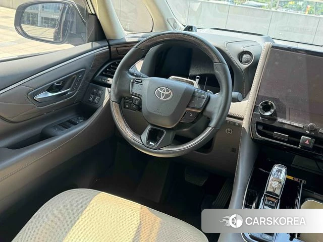 Toyota Elfa id 4272338 из Китая 18
