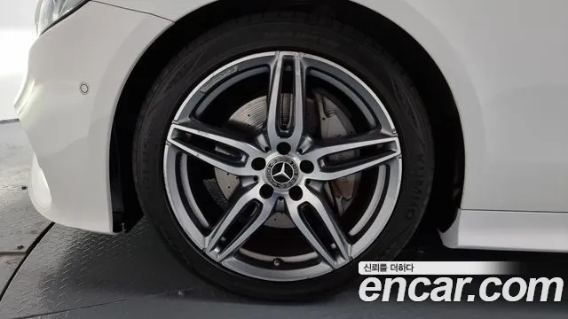 Mercedes-Benz E-Class W213 id 2699982 из Кореи 15