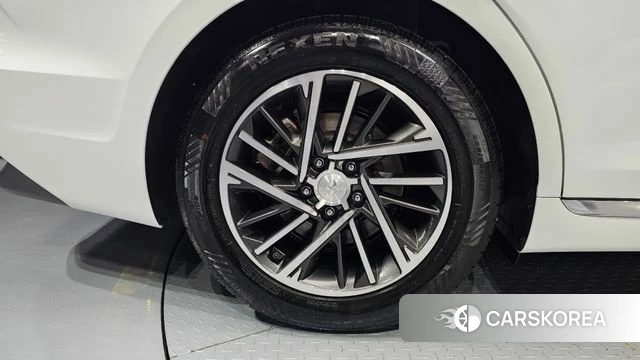Hyundai The New Grandeur IG id 4495702 из Кореи 15