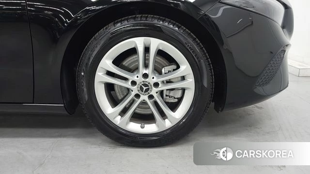 Mercedes-Benz A-Class W177 id 4381161 из Кореи 12