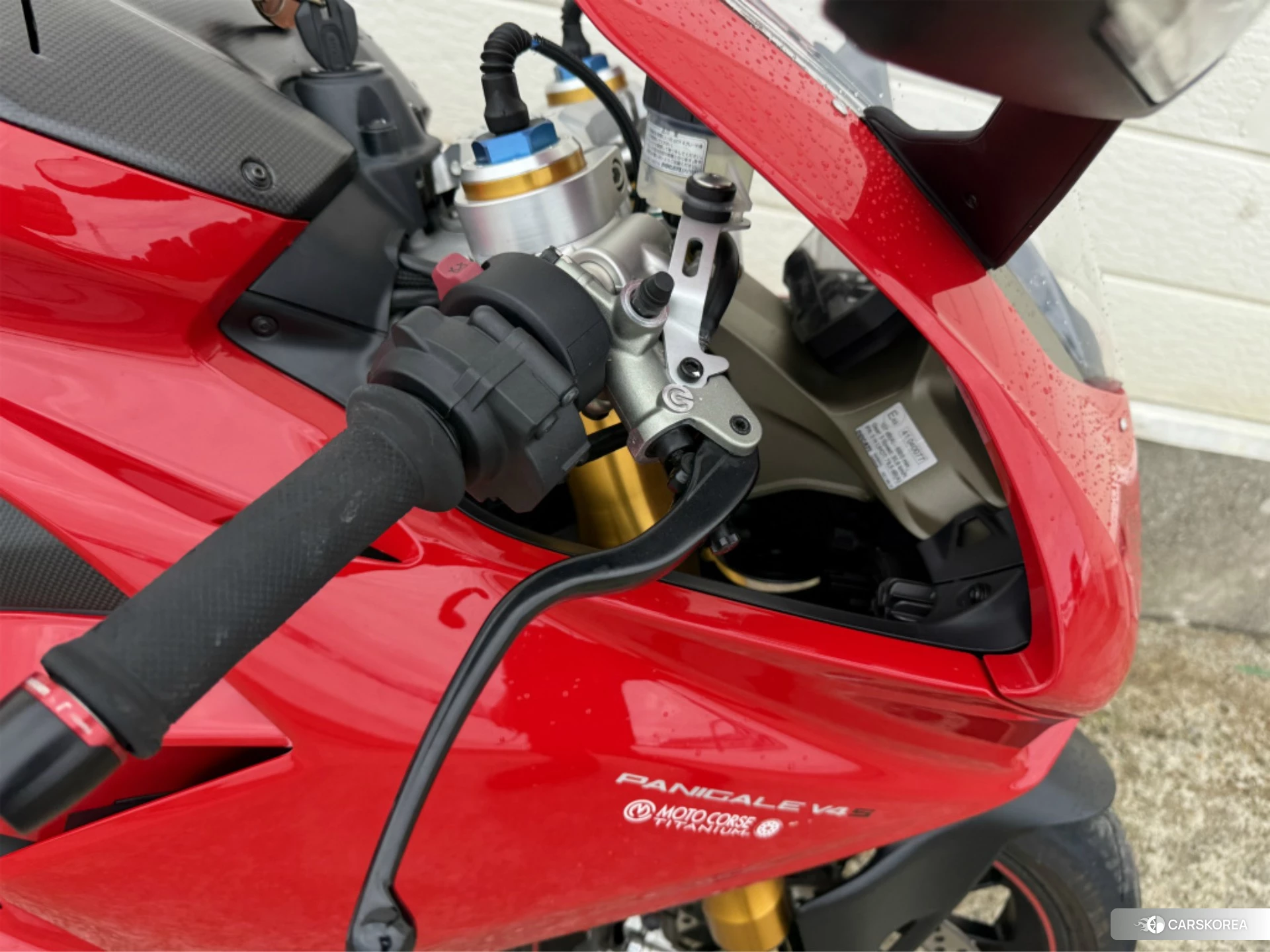Ducati PANIGALE V4 S id 4373915 из Японии 25