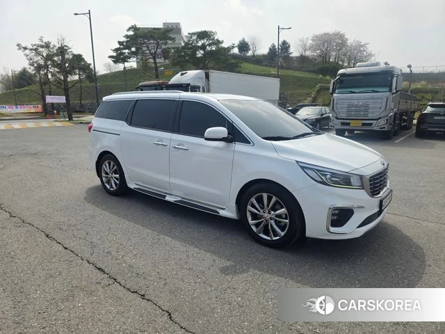 Kia The New Carnival id 4435104 из Кореи 11