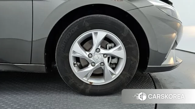 Hyundai Avante (CN7) id 3788634 из Кореи 15