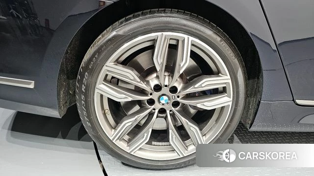 BMW 7 Series (G11) id 4249494 из Кореи 27