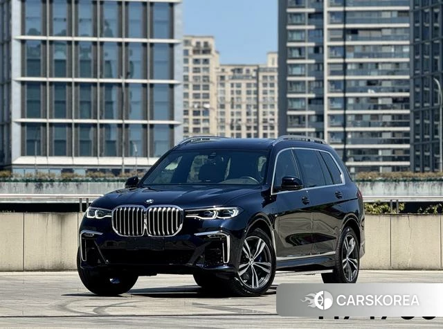 BMW X7 2021 Черный из Китая, фото 5