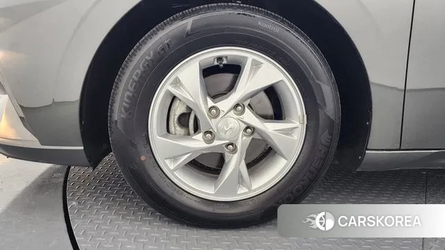 Hyundai Avante (CN7) id 3540151 из Кореи 15