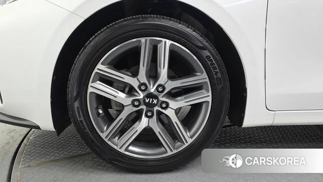 Kia Come New K3 id 3955478 из Кореи 15