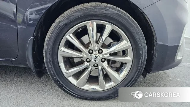 Kia The New Carnival id 3617120 из Кореи 15