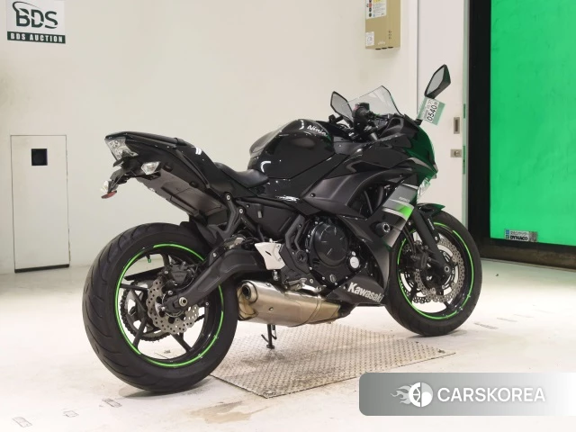 Kawasaki NINJA 650 2019 из Японии, фото 2