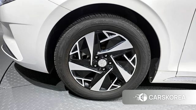 Hyundai The New Grandeur IG Hybrid id 4019764 из Кореи 15