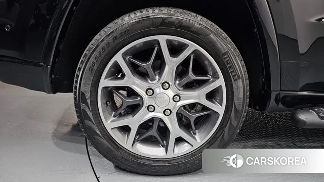 Jeep Grand Cherokee id 3469524 из Кореи 15