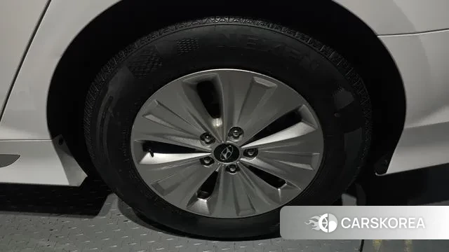 Hyundai Sonata New Rise Hybrid id 3636414 из Кореи 15
