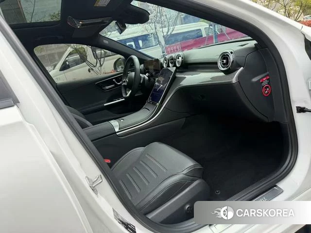 Mercedes-Benz Class C 2023 Белый из Китая, фото 5