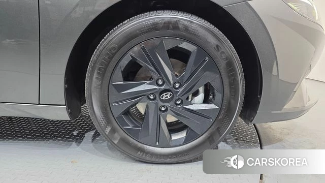 Hyundai Avante (CN7) id 3877500 из Кореи 15