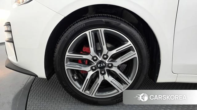 Kia Come New K3 id 4268750 из Кореи 15