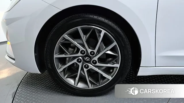 Hyundai The New Avante AD id 3324925 из Кореи 15