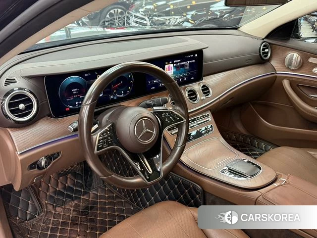 Mercedes-Benz E-class id 4341766 из Китая 18