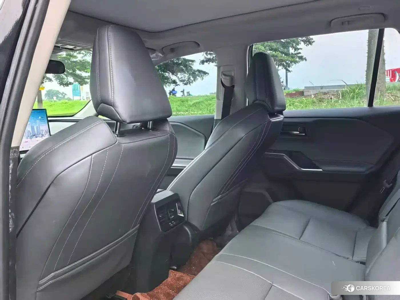 Toyota Wildlander id 4554150 из Китая 12