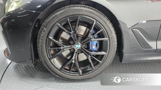 BMW 5 Series (G30) id 3923400 из Кореи 15