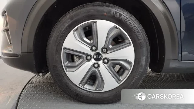 Kia The New Niro id 3459795 из Кореи 15