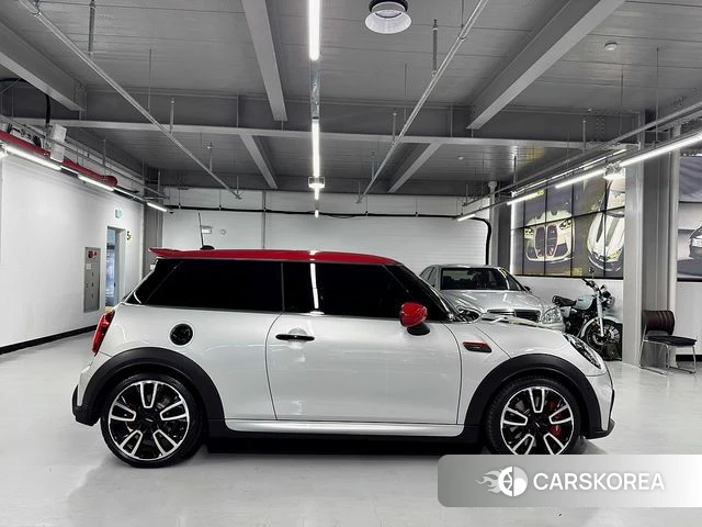Mini Cooper S id 3964469 из Кореи 14
