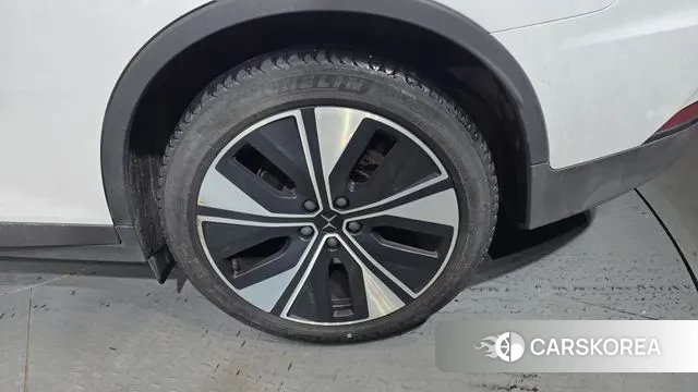 Polestar Polestar 2 id 3586395 из Кореи 15