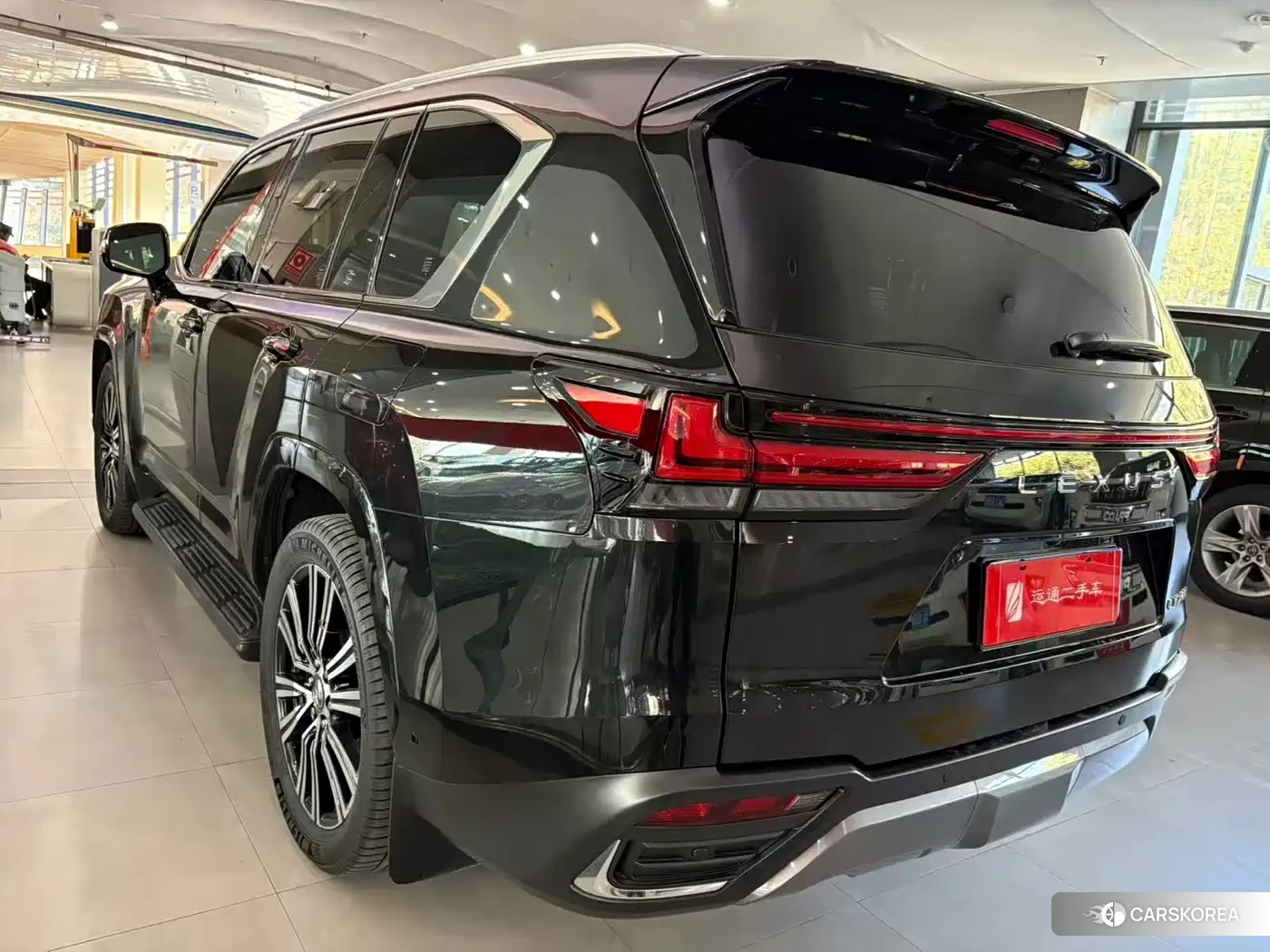 Lexus LX id 4515464 из Китая 23