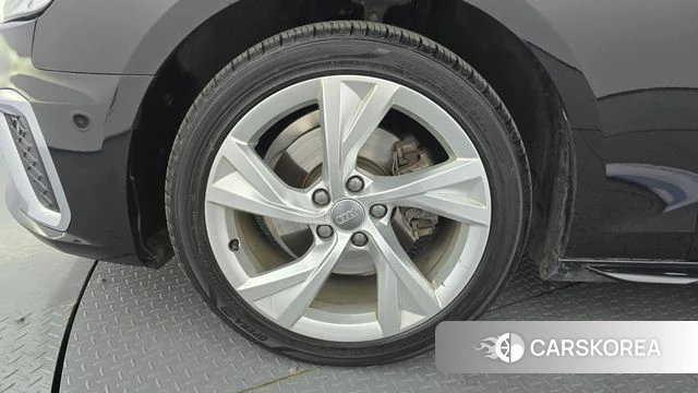 Audi A4 (B9) id 4415708 из Кореи 29