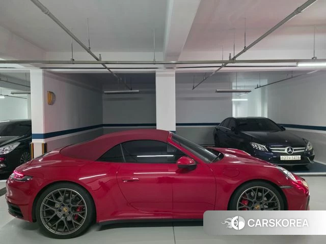 Porsche 911(992) id 4900155 из Кореи 11