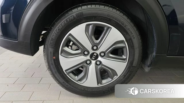 Kia Niro id 4502718 из Кореи 24