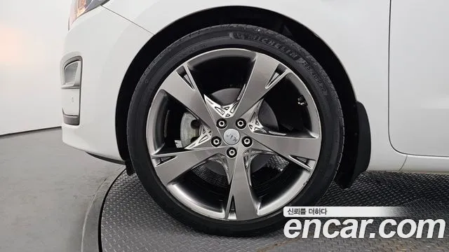 Kia The New Carnival id 2762354 из Кореи 15