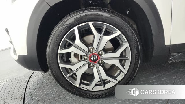 Kia Seltos id 3898739 из Кореи 15