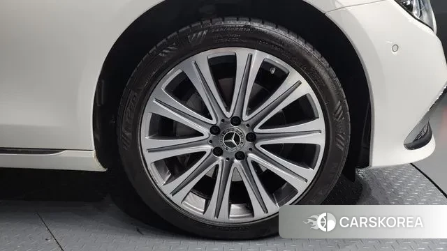 Mercedes-Benz E-Class W213 id 3416074 из Кореи 15