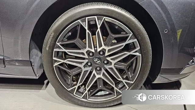 Hyundai Grandeur Hybrid (GN7) id 2900283 из Кореи 15