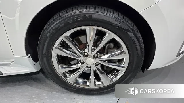 Kia The New Carnival id 2966508 из Кореи 15