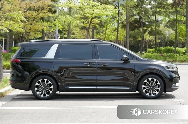 Kia Carnival 4th generation 2021 Черный из Кореи, фото 5