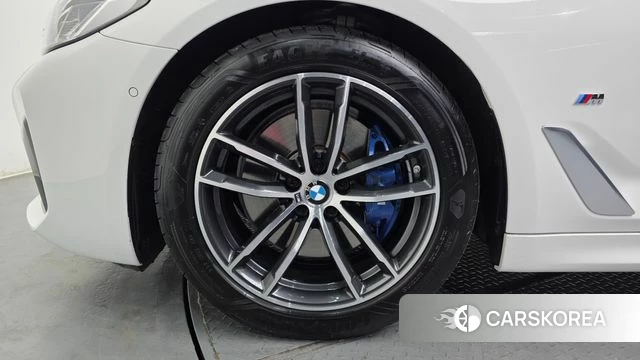 BMW 5 Series (G30) id 4308820 из Кореи 29