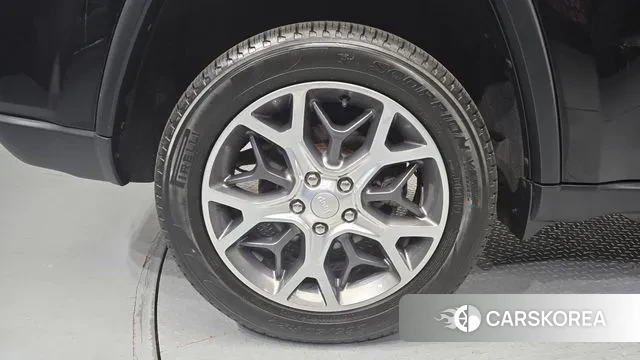 Jeep Grand Cherokee id 3434232 из Кореи 15