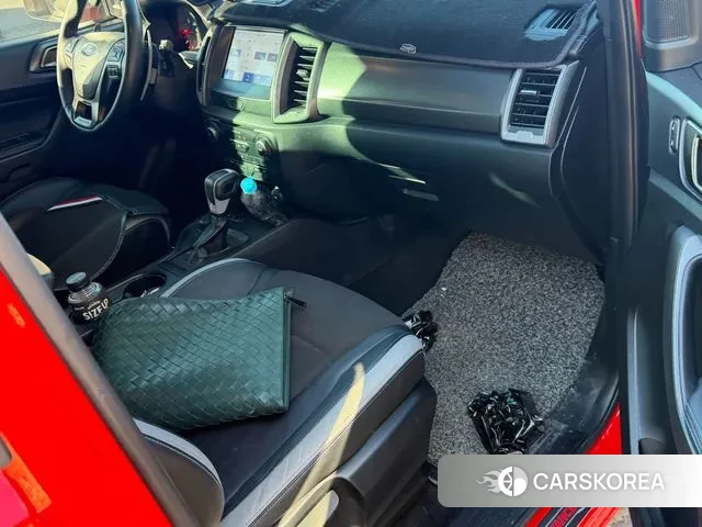 Ford Ranger 3rd Generation 2021 Красный из Кореи, фото 5