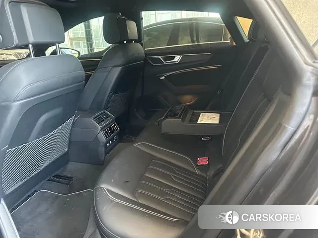 Audi A7 (4K) id 3033665 из Кореи 8