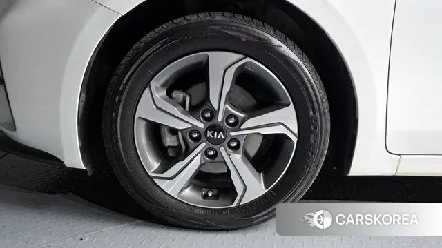 Kia Come New K3 id 3520502 из Кореи 15