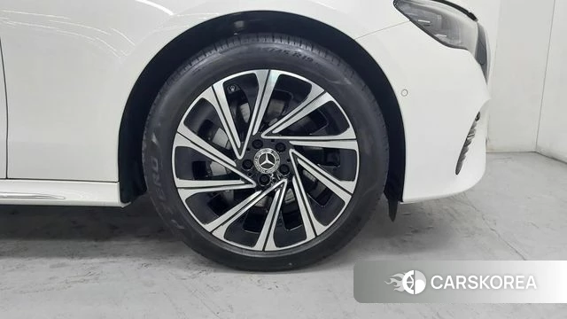 Mercedes-Benz E-Class W214 id 4315081 из Кореи 15