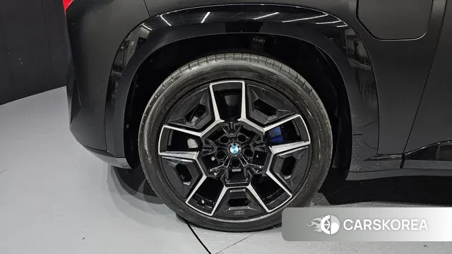 BMW XM (G09) id 3442325 из Кореи 15