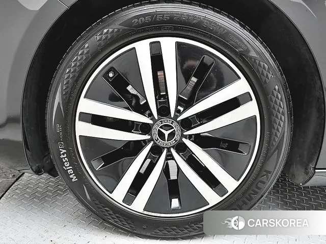 Mercedes-Benz A-Class W177 id 3676500 из Кореи 15