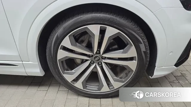 Audi Q8 (4M) id 3011484 из Кореи 15