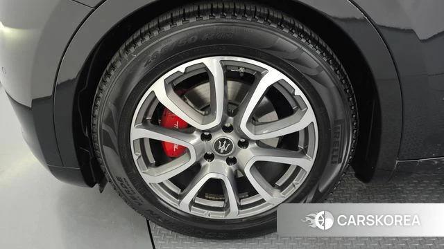 Maserati Levante id 4642126 из Кореи 15