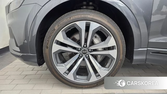 Audi Q8 (4M) id 4354587 из Кореи 15
