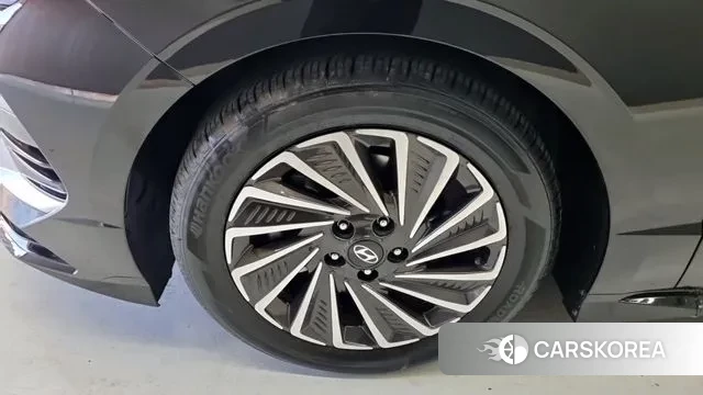 Hyundai Sonata D Edge Hybrid (DN8) id 3518099 из Кореи 13