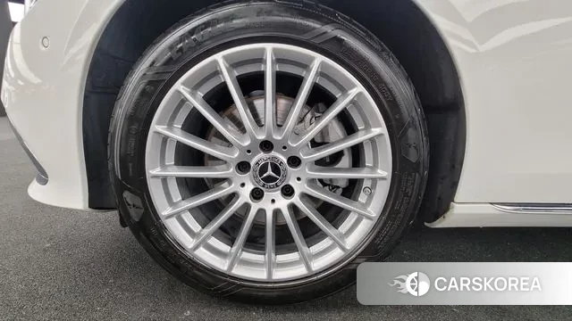 Mercedes-Benz E-Class W213 id 3036571 из Кореи 13