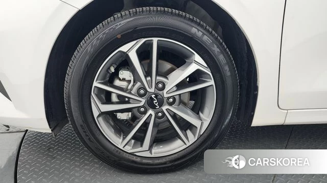 Kia The New K3 2nd generation id 4194499 из Кореи 26